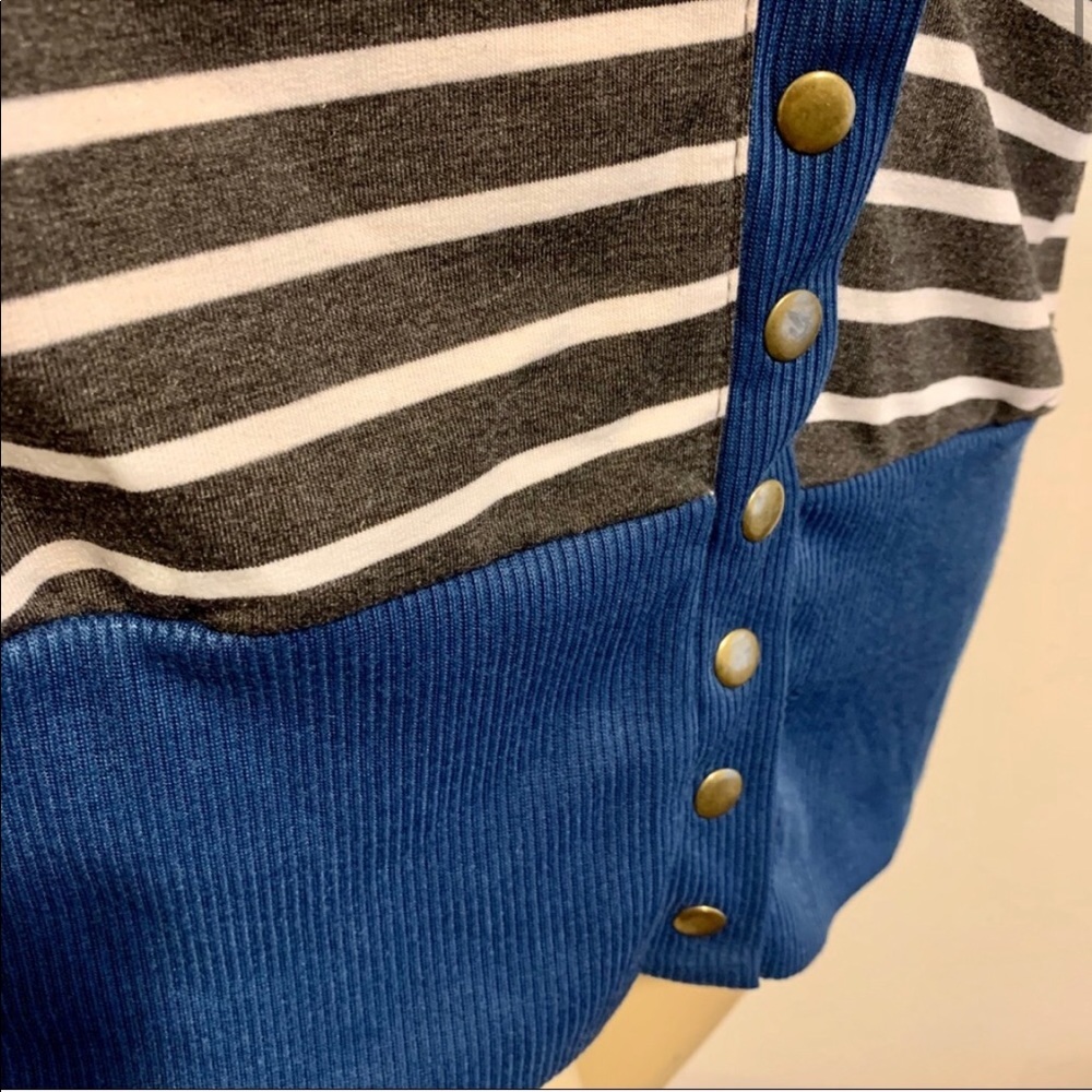 Striped Cardigan - Picture 6 of 6